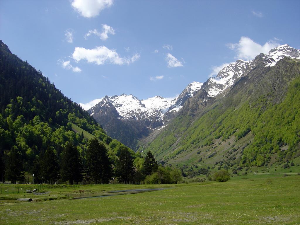Les Rochers Saint-Savin  Exteriör bild